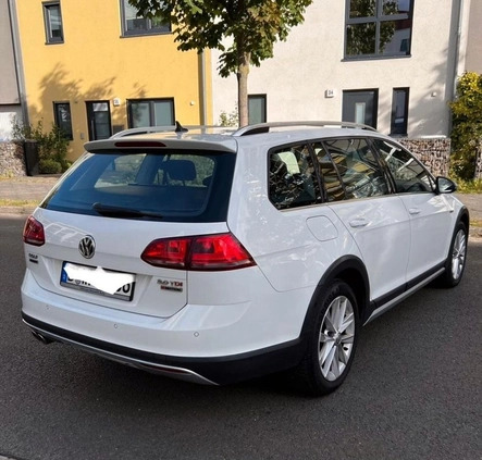 Volkswagen Golf cena 42800 przebieg: 265000, rok produkcji 2016 z Słubice małe 67